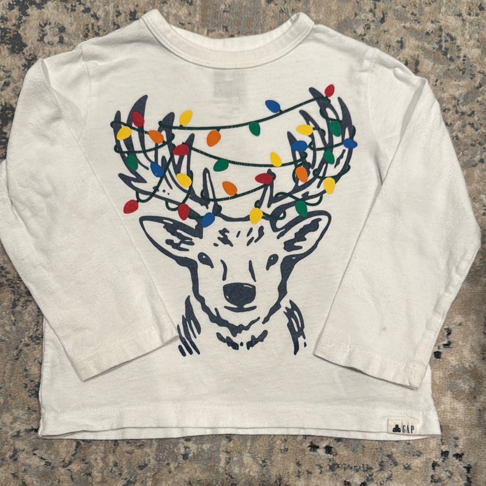 GAP White Long Sleeve Tee with Festive Deer Design